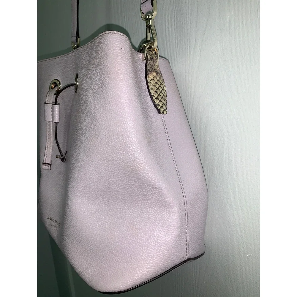 Kate Spade New York Lavender Pebbled Leather Drawstring Bucket Bag‎ Crossbody